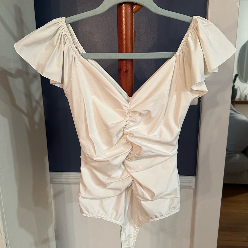 Lulu's White Ruched Bodysuit with Ruffle Sleeves - Picture 4 of 6